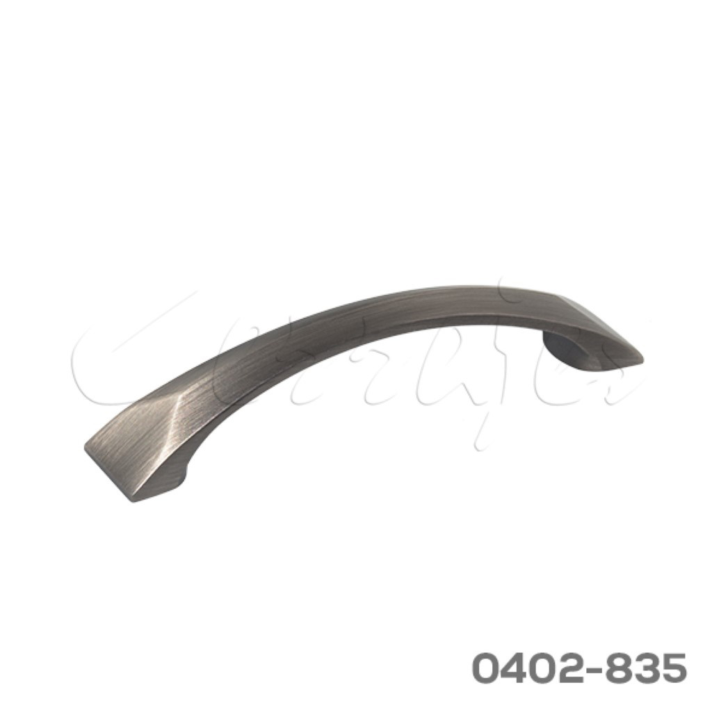 E3F241CAEB2A5BC678C37A5BA6691B49-1.jpg Jaladera Aluminio CC 128 mm L=154 mm 4708 A37 Niquel negro cepillado mate Tornillo M4x25mm - Image 1