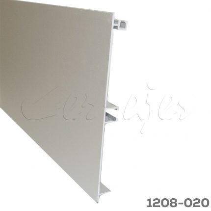 Zoclo Cerrajes L=4000mm H=150mm Aluminio anodizado natural mate