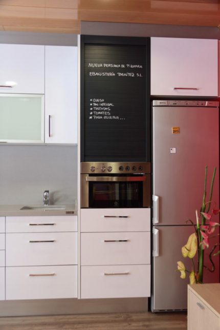 Cortina enrollable PVC para gabinete altura=1,5 m ancho=600mm (p/16mm) color Pizarra