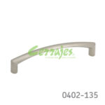 Jaladera Zamak cc 128 mm L=138 mm 4121 Z23 Niquel mate Tornillo #8 - 32X1"