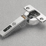 Bisagra sobrepuesta Salice "Silentia"S100 Ø=35mm cuello 00 48x6mm 110° niquelada cierre suave