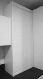 Cortina enrollable PVC para gabinete altura=1,5 m ancho=600mm (p/16mm) color Blanca