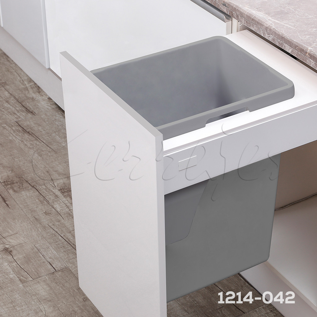 4bee9eb0ad0959ea917487f5d419257d13e69408.jpg Bote sencillo p/basura Cerrajes "Cargo-Trash" W=400mm Gris 35L c/corredera "Stetik" c/cierre suave - Imagen 1